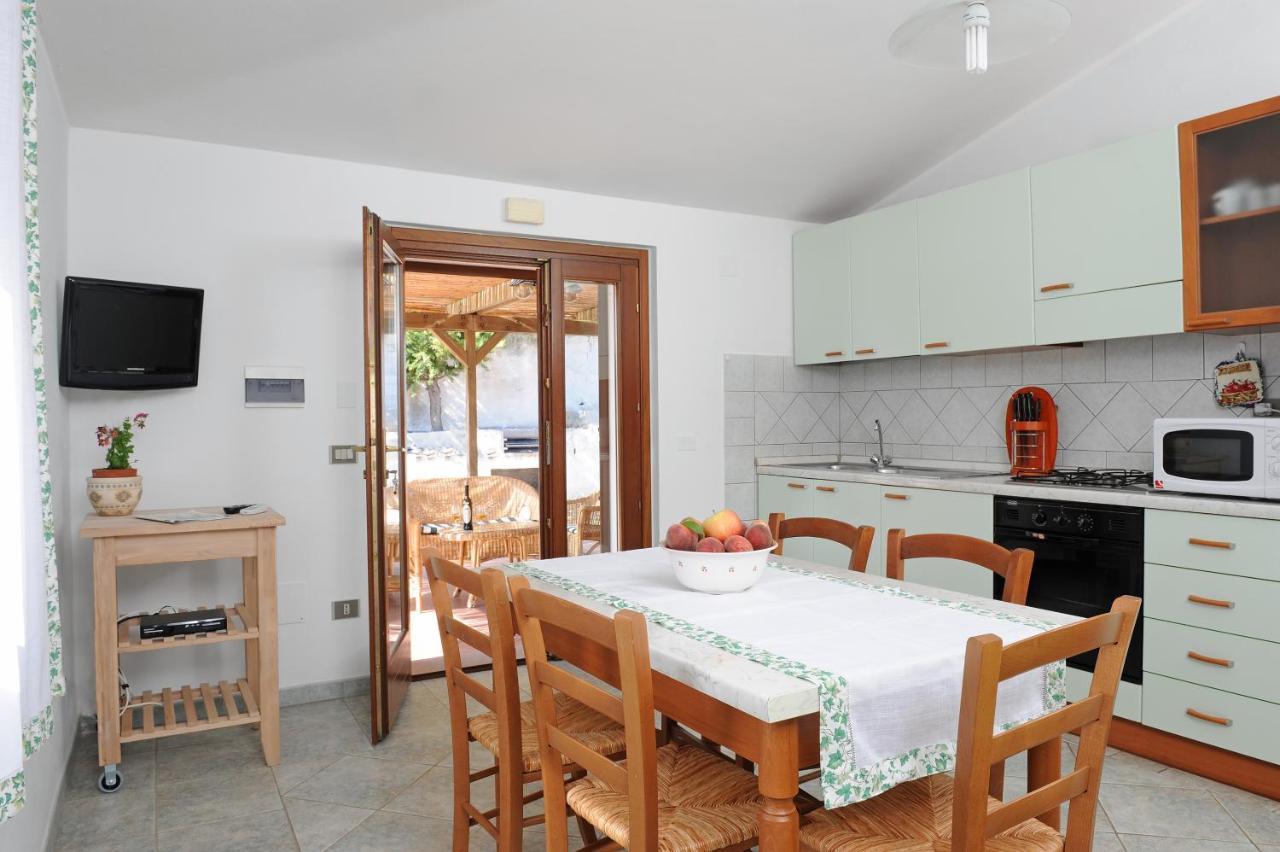 Casa Nel Vigneto Con Vista Mare Apartment Magomadas Ngoại thất bức ảnh